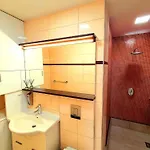 Pool And Jacuzzi Luxury Apartment *