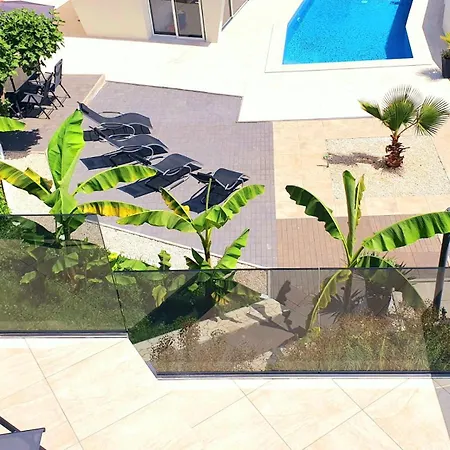 Pool And Jacuzzi Luxury Daire *