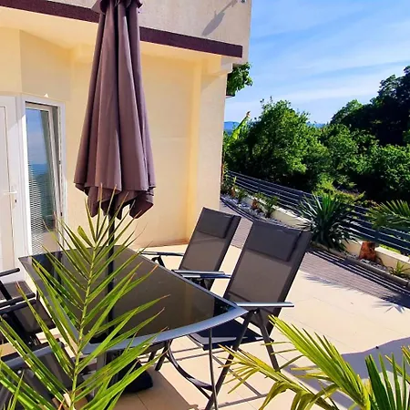 Pool And Jacuzzi Luxury Apartamento Matulji