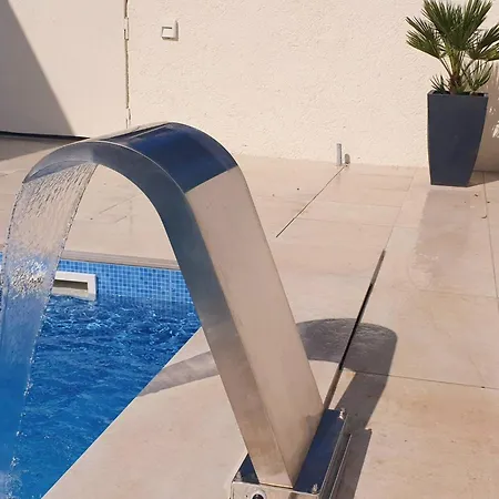 Pool And Jacuzzi Luxury 아파트