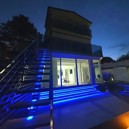 Pool And Jacuzzi Luxury Apartament Matulji