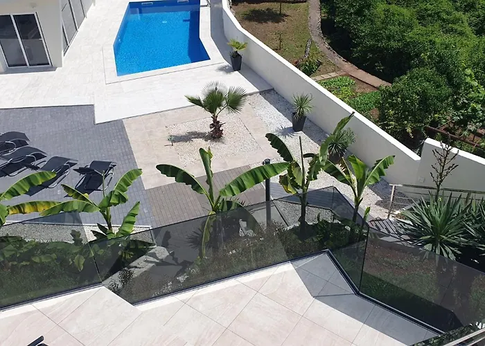 Pool And Jacuzzi Luxury Matulji