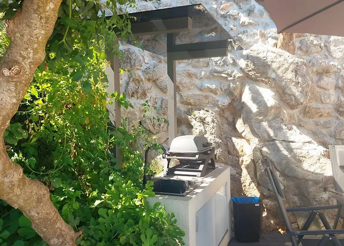 Pool And Jacuzzi Luxury アパート