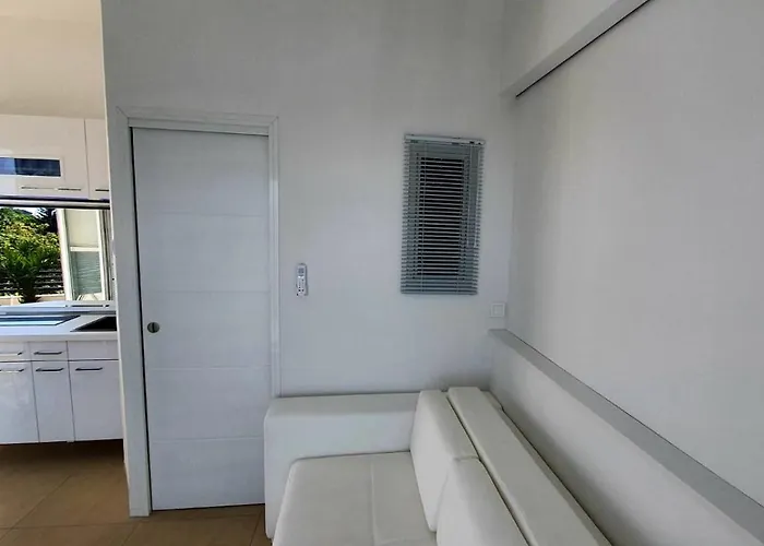 Pool And Jacuzzi Luxury Apartment *